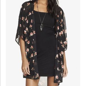 Express - Floral Kimono